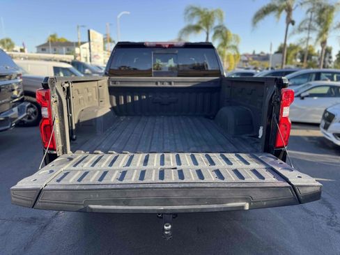 Used 2022 Chevrolet Silverado 1500 LTZ AWD/4WD image 8