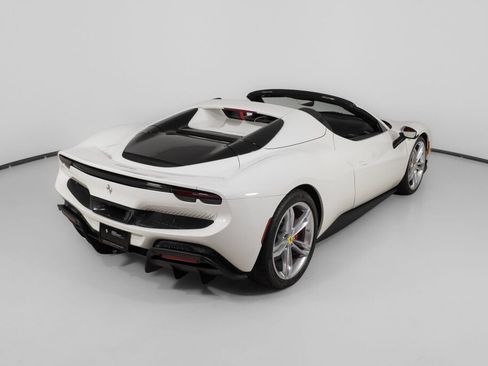 Used 2025 Ferrari 296 GTS RWD image 9