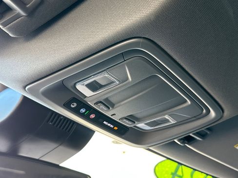 Used 2024 Chevrolet Silverado 2500 LT image 22