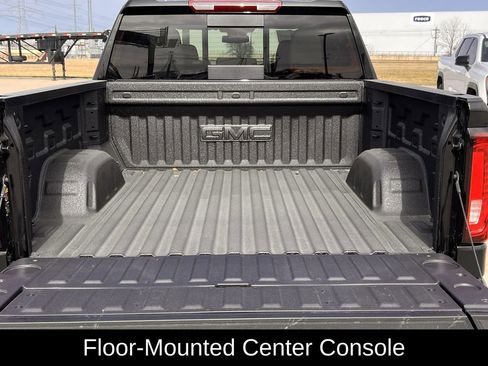 New 2026 GMC Sierra 1500 SLT image 27