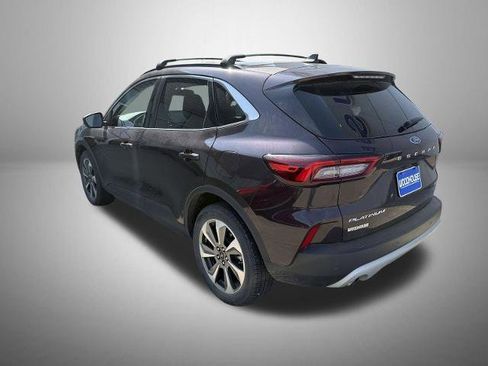 Certified 2023 Ford Escape Platinum AWD/4WD image 4