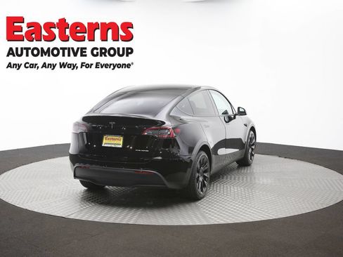 Used 2023 Tesla Model Y Long Range AWD/4WD image 34