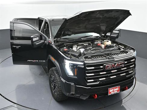 Used 2024 GMC Sierra 2500 AT4X AWD/4WD image 50