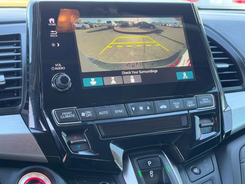 Used 2024 Honda Odyssey EX-L image 25