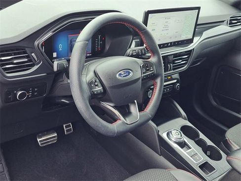 Certified 2024 Ford Escape ST-Line w/ Tech Pack #1 image 11