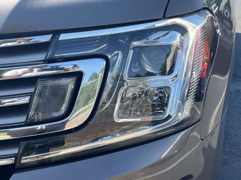 Used 2018 Ford Expedition Max Limited RWD image 12