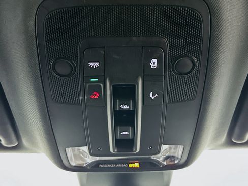 Used 2023 Audi Q3 2.0T Premium Plus image 17