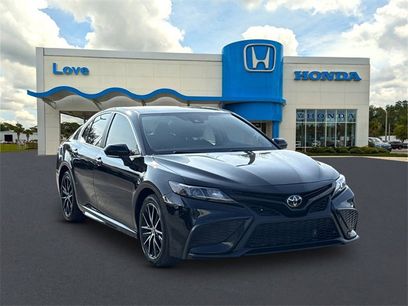Used 2024 Toyota Camry SE
