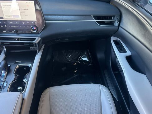 Used 2024 Lexus RX 350 Premium w/ Accessory Package (Z1) FWD image 31
