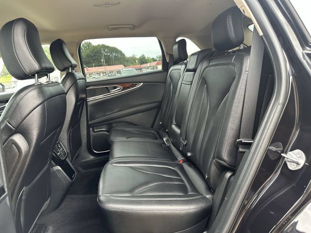 Used 2023 Lincoln Nautilus AWD w/ Premium Package image 26
