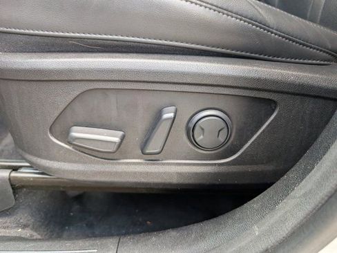 Used 2022 Kia Sorento EX w/ Panoramic Sunroof Package FWD image 16