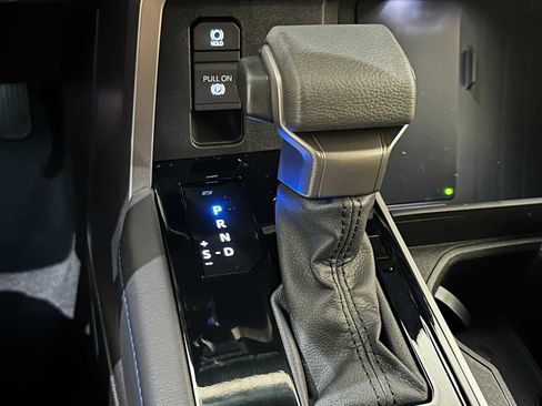 New 2026 Toyota Tundra Platinum AWD/4WD image 16