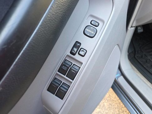 Used 2003 Toyota 4Runner SR5 image 10