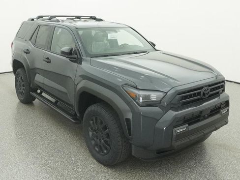 Used 2026 Toyota 4Runner SR5 image 12
