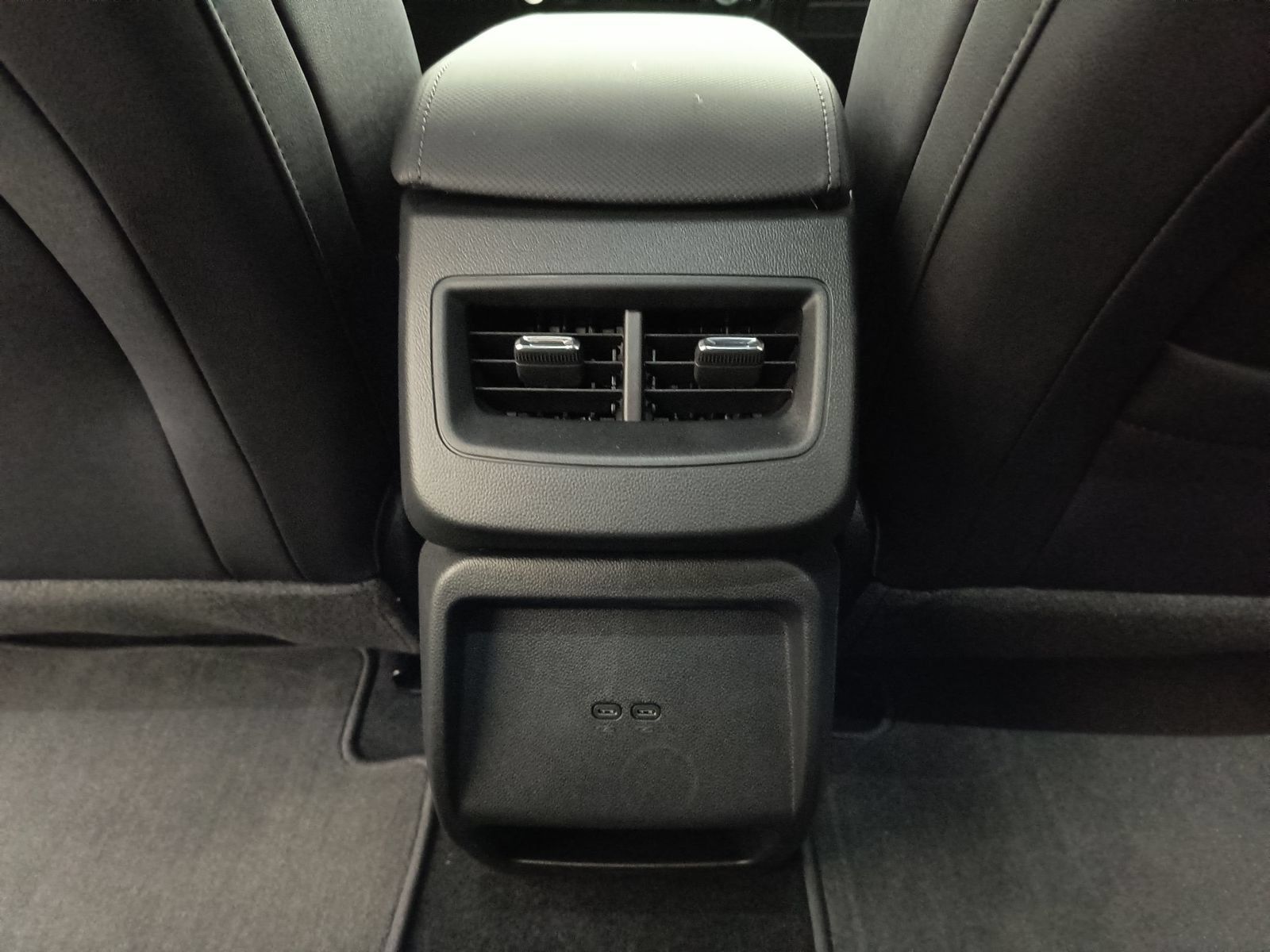 New 2026 Chevrolet Equinox EV LT FWD image 22