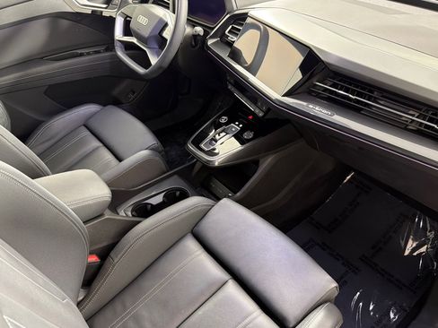 Used 2023 Audi Q4 e-tron Premium Plus w/ Premium Plus AWD/4WD image 15