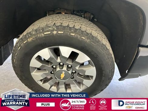 Used 2024 Chevrolet Silverado 2500 Custom w/ Custom Convenience Package AWD/4WD image 9