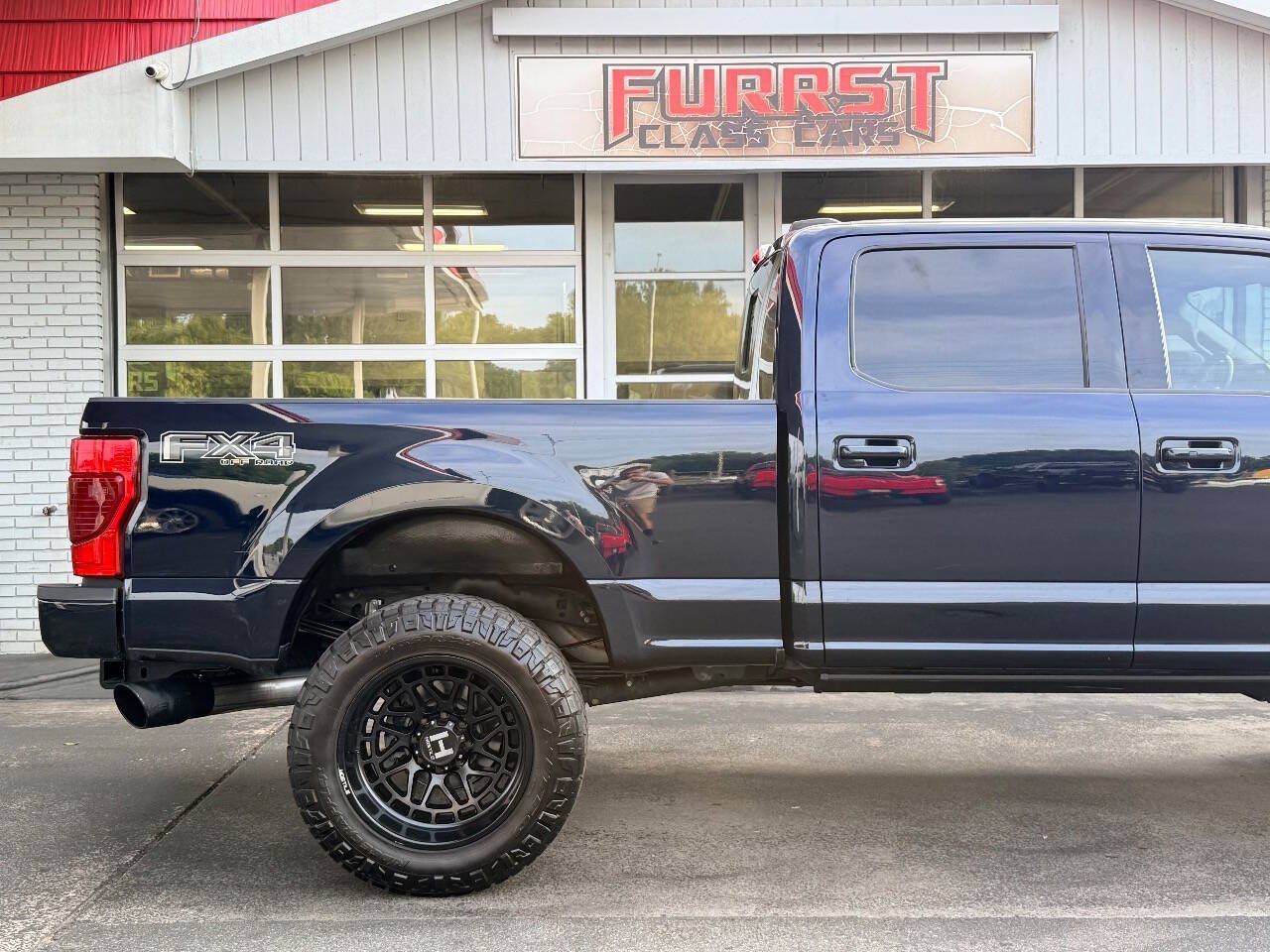 Used 2022 Ford F250 Lariat w/ Lariat Ultimate Package AWD/4WD image 11