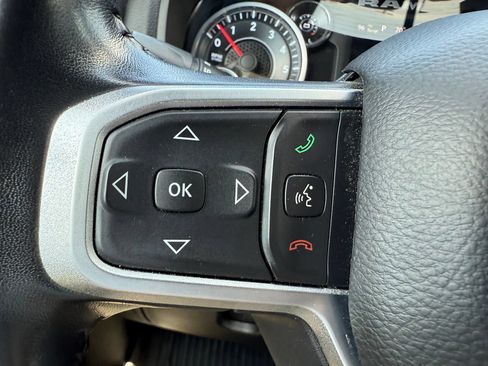 Used 2020 RAM 1500 Big Horn AWD/4WD image 34