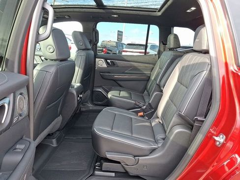 New 2026 Buick Enclave Avenir w/ Super Cruise Package image 11