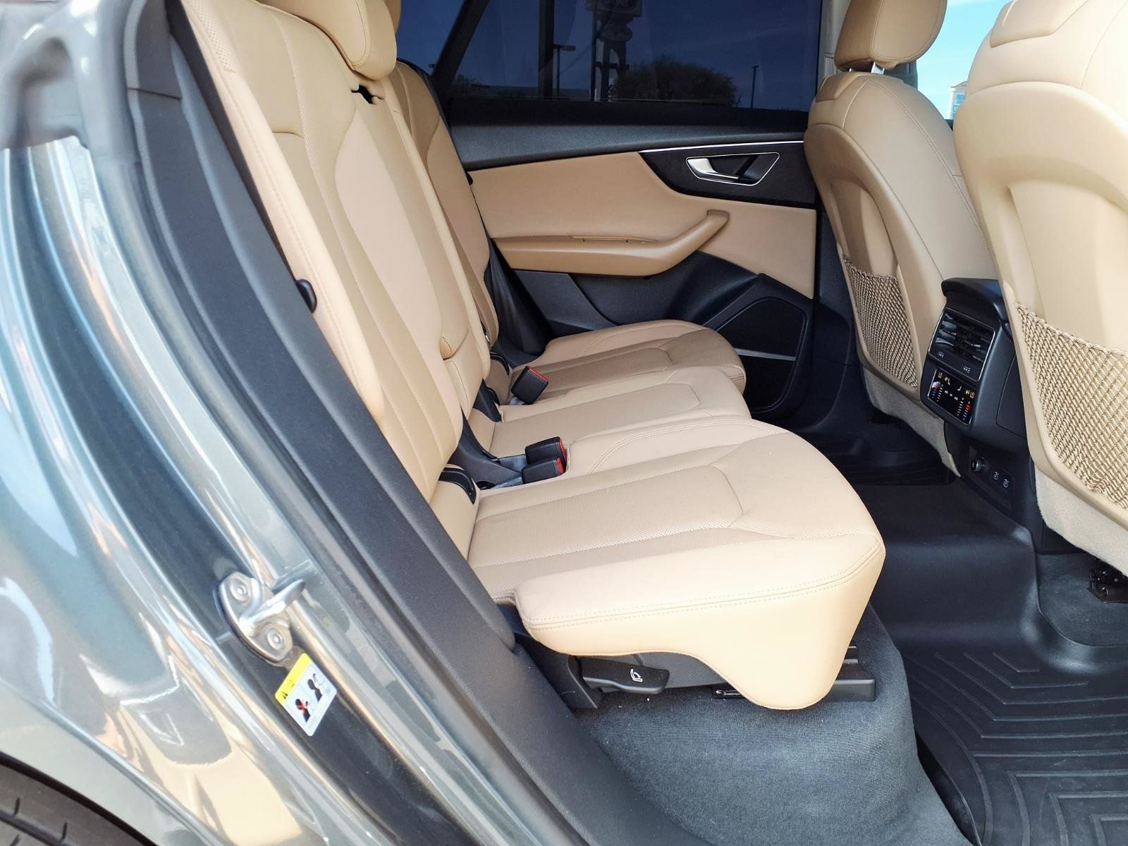 Used 2021 Audi Q8 Premium Plus AWD/4WD image 13