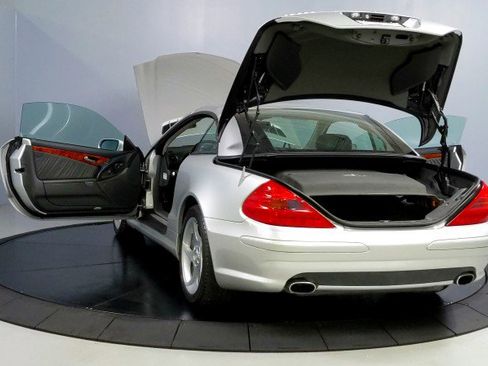 Used 2005 Mercedes-Benz SL 600 image 13