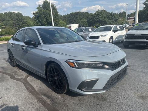 Used 2024 Honda Civic Sport image 9
