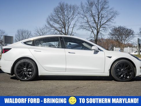 Used 2018 Tesla Model 3 image 4