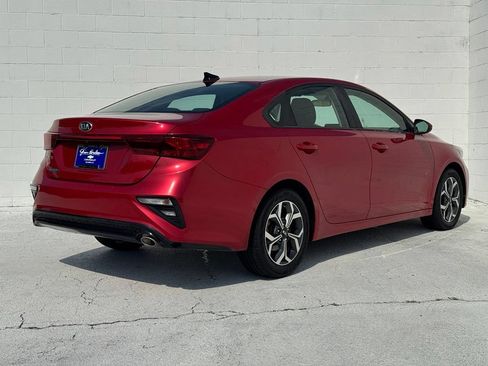 Used 2020 Kia Forte LXS FWD image 12