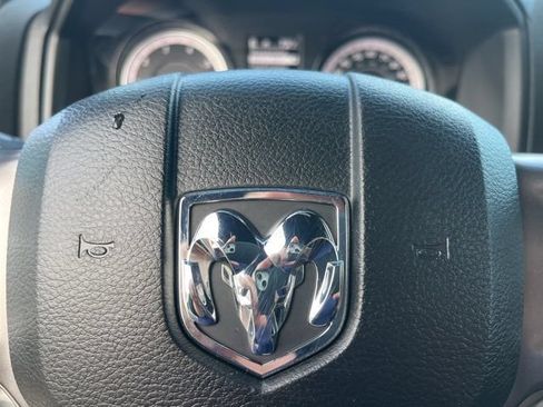 Used 2024 RAM 1500 Warlock RWD image 28