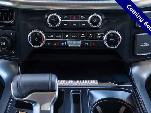 Used 2025 Ford F150 Lariat image 14