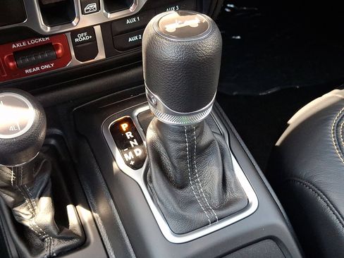 New 2026 Jeep Wrangler Unlimited Sport AWD/4WD image 10