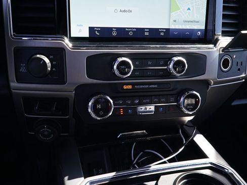 Used 2022 Ford F350 Platinum AWD/4WD image 15