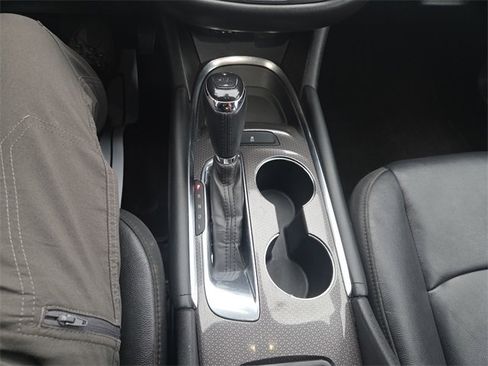 Used 2018 Chevrolet Malibu LT w/ Leather Package image 30