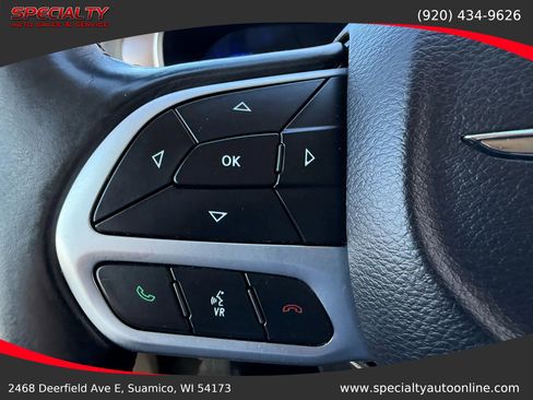 Used 2019 Chrysler Pacifica Touring-L FWD image 15