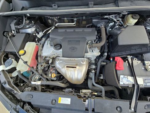 Used 2017 Toyota RAV4 XLE image 35