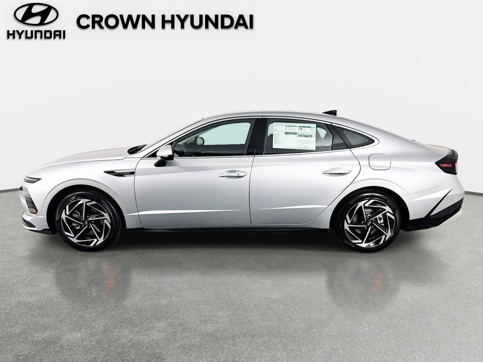 New 2026 Hyundai Sonata SEL FWD image 8