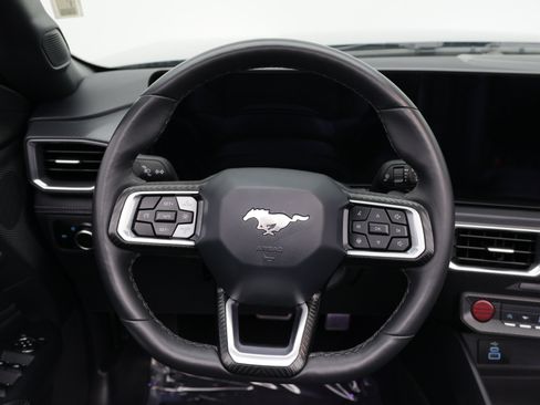 Used 2025 Ford Mustang Premium RWD image 44