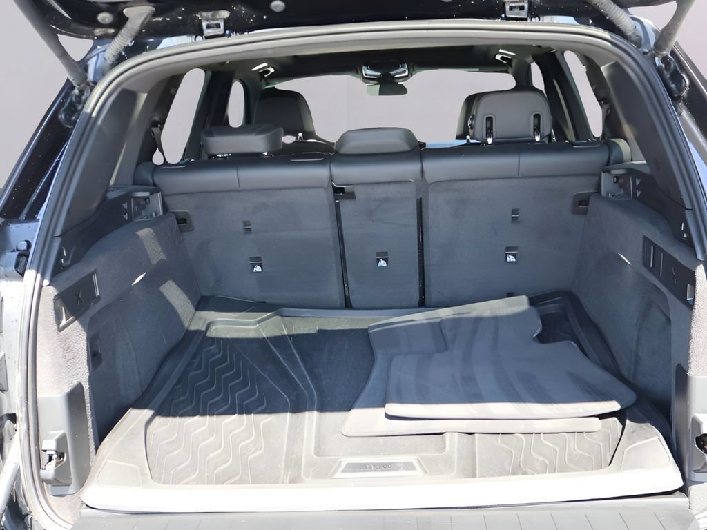 Used 2025 BMW X5 M60i AWD/4WD image 17