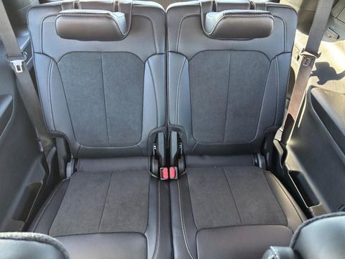 New 2025 Jeep Grand Cherokee L Altitude AWD/4WD image 6