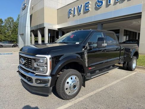 Used 2025 Ford F450 Lariat w/ FX4 Off-Road Package AWD/4WD image 2