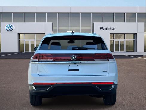 New 2026 Volkswagen Atlas Cross Sport SE AWD/4WD image 4