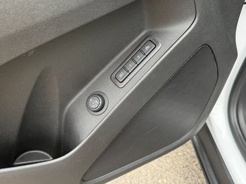 Certified 2021 Chevrolet Equinox Premier AWD/4WD image 17