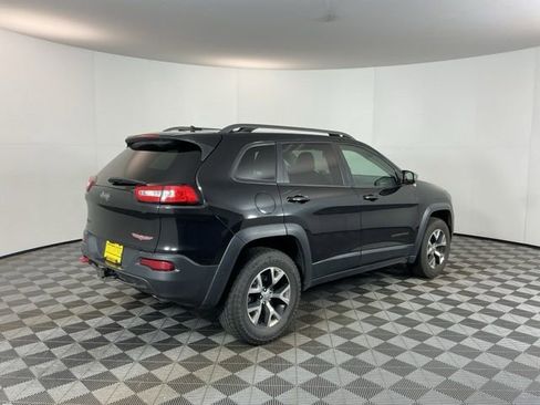 Used 2014 Jeep Cherokee Trailhawk w/ Leather Interior Group image 5