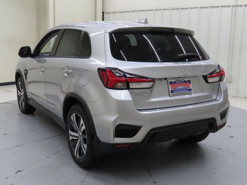 New 2025 Mitsubishi Outlander Sport ES image 5