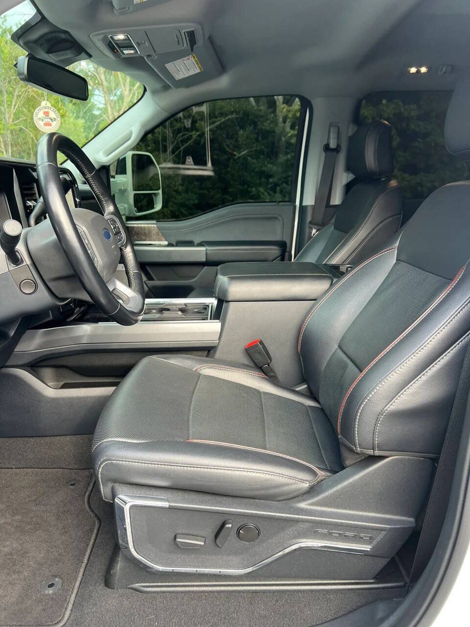 Used 2023 Ford F450 Lariat w/ Chrome Package AWD/4WD image 15