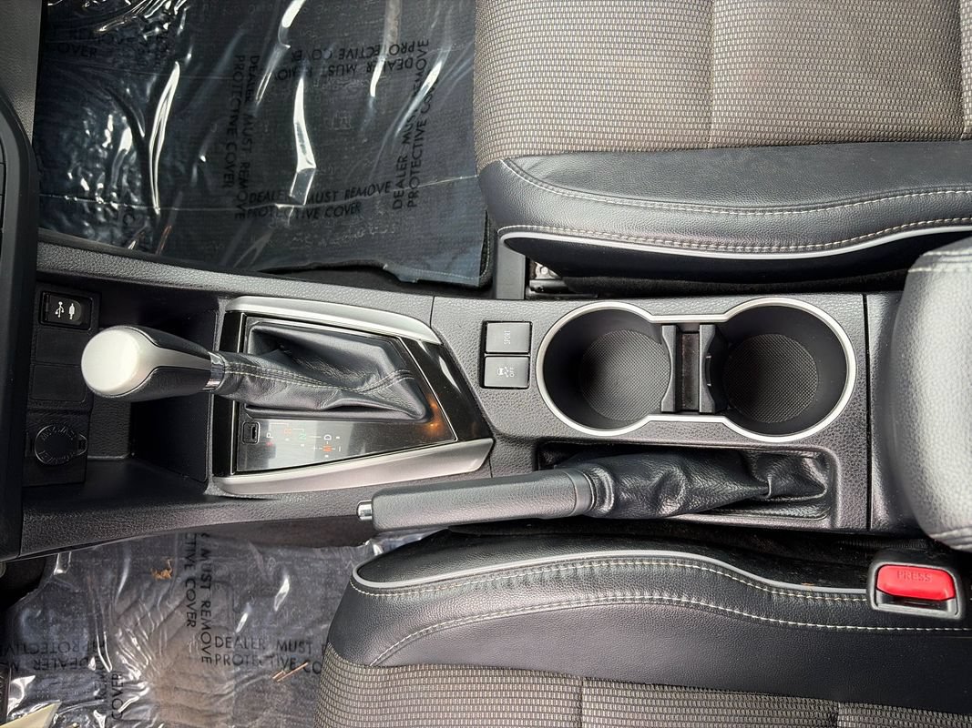 Used 2015 Toyota Corolla S FWD image 23