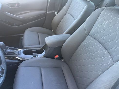 Used 2023 Toyota Corolla LE image 8