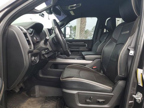 Used 2021 RAM 3500 Laramie image 11