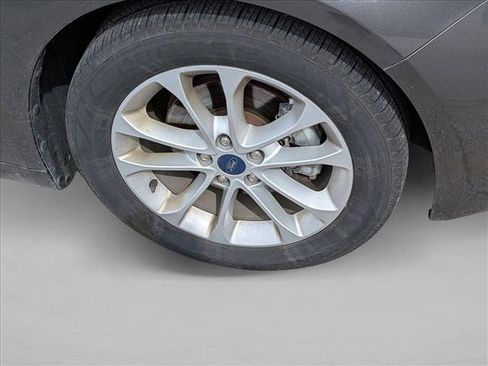 Used 2020 Ford Fusion SE FWD image 7